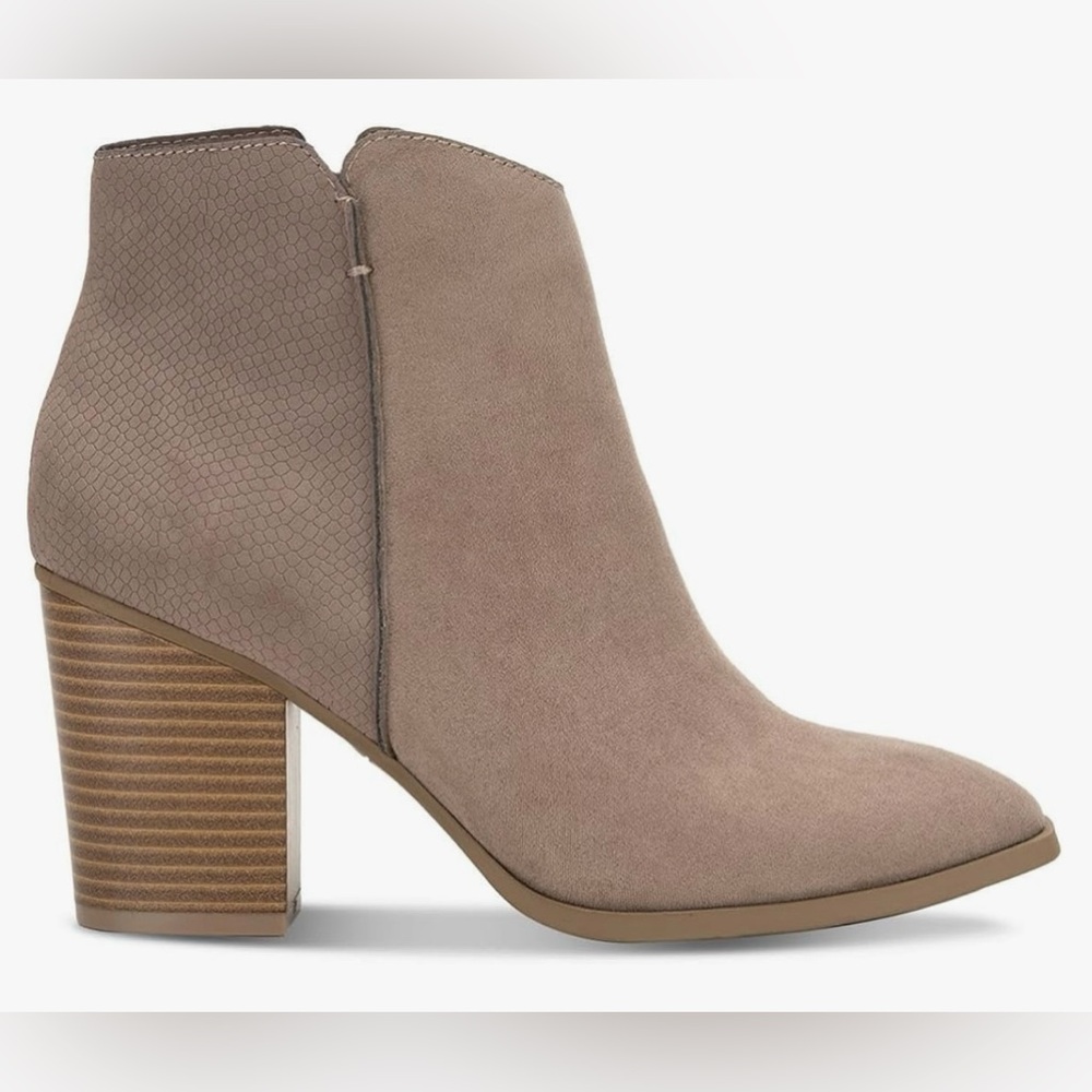NWT Sun + Stone Women’s Gracey Faux Suede Booties - Picture 4 of 12